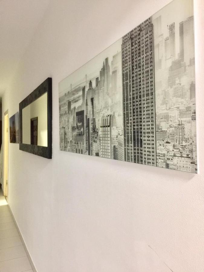 Downtown Hostel ブラショフ エクステリア 写真